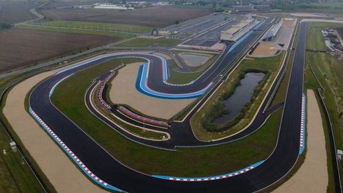 MotoGP на Балатоні: новий вузький трек і нова інтрига — хто швидше пристосується?